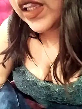 Alisha  Arora online show from January 2025 06:29:02 PM