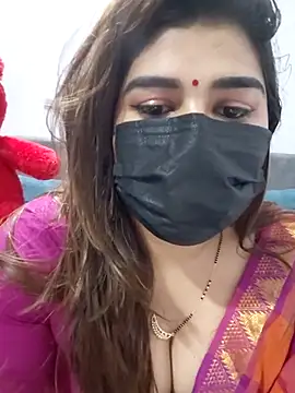 Alisha  Arora online show from July 2026 07:23:01 PM