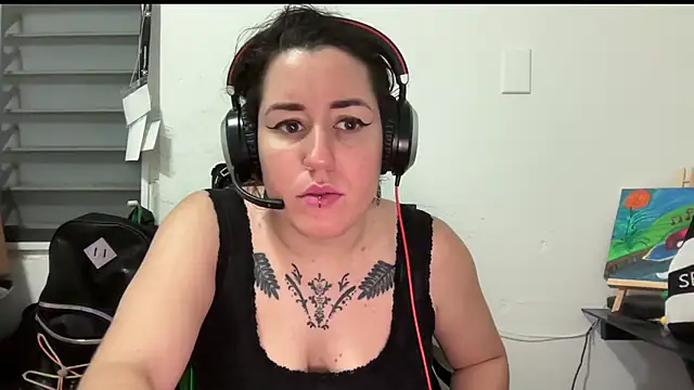 poppergirl69 online show from December 2024 03:29:01 AM