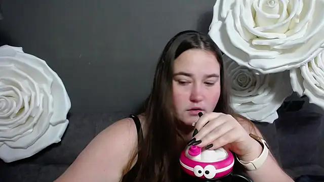 XX Daniella XX online show from September 2025 06:17:01 AM