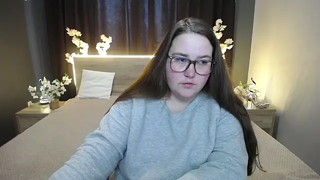 XX Daniella XX online show from April 2026 06:39:01 AM