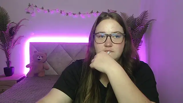 XX Daniella XX online show from July 2026 06:28:02 AM