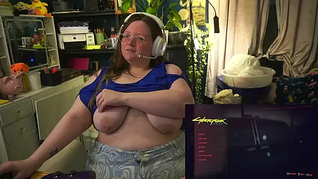 Snapshot of Geeky_Kitten chatting on October 2025 10:13:02 AM Geeky Kitten online show from October 2025 10:13:02 AM