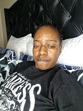 Snapshot of Sexynaughty_Gal chatting on April 2026 08:57:02 PM Sexynaughty Gal online show from April 2026 08:57:02 PM