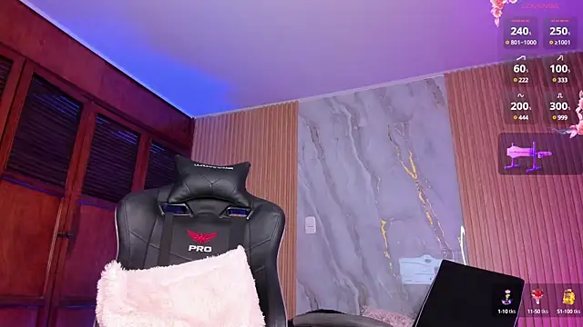 karol green  online show from January 2025 12:59:02 AM