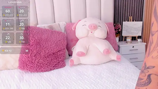 Skcarlet beckett online show from September 2025 02:50:01 PM