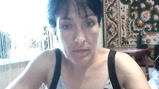 SunnyAmorre online show from June 2026 01:41:02 PM