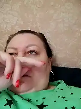 Rini333 online show from March 2026 05:40:01 PM