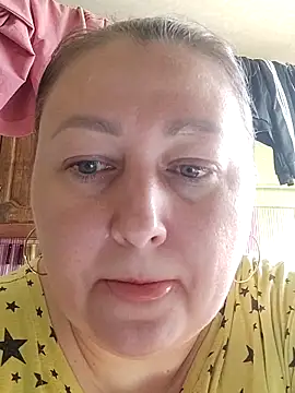 Rini333 online show from April 2026 07:17:02 AM
