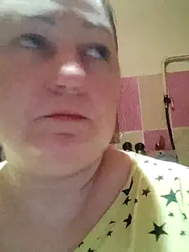 Rini333 online show from May 2026 10:37:02 PM