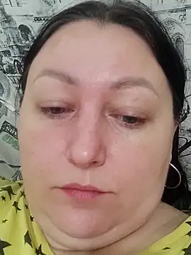 Rini333 online show from May 2026 12:44:02 PM