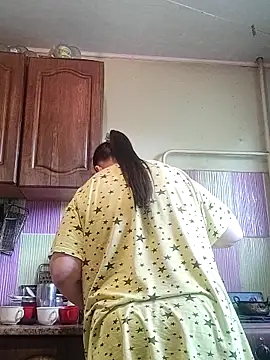 Rini333 online show from May 2026 04:04:02 PM