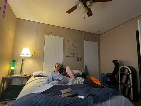 jck1m0t online show from December 2024 04:25:02 PM