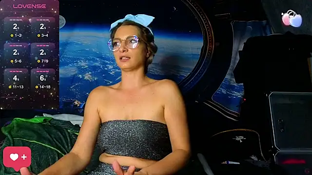 KittyMia online show from October 2025 07:16:02 PM