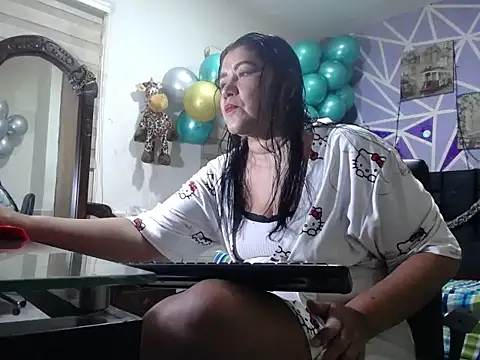 Snapshot of sofia_millerx chatting on February 2026 06:38:01 PM sofia millerx online show from February 2026 06:38:01 PM