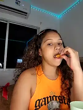 Snapshot of Shara_dreams chatting on January 2025 02:01:01 AM Shara dreams online show from January 2025 02:01:01 AM