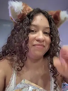 Snapshot of Shara_dreams chatting on January 2025 01:58:02 AM Shara dreams online show from January 2025 01:58:02 AM