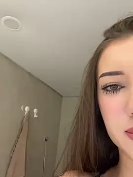 goodforKarina online show from December 2024 12:43:02 AM