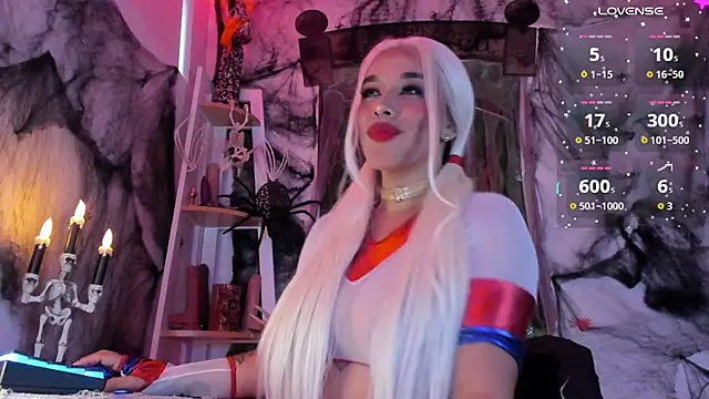 Snapshot of andrea_lopezz_ chatting on October 2025 10:34:02 PM andrea lopezz online show from October 2025 10:34:02 PM