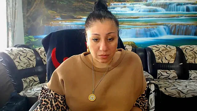 MoistMady online show from March 2026 09:01:01 AM