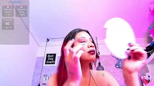 Snapshot of Rebeca_xs chatting on January 2025 07:22:01 AM Rebeca xs online show from January 2025 07:22:01 AM