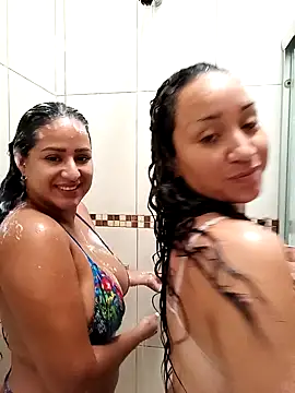 Snapshot of ashley69_brown chatting on September 2025 07:04:01 PM ashley69 brown online show from September 2025 07:04:01 PM