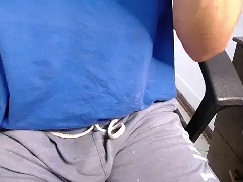 Snapshot of ricksamm chatting on December 2024 05:03:01 PM ricksamm online show from December 2024 05:03:01 PM