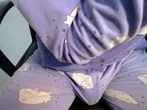 Snapshot of ricksamm chatting on January 2025 03:20:02 AM ricksamm online show from January 2025 03:20:02 AM