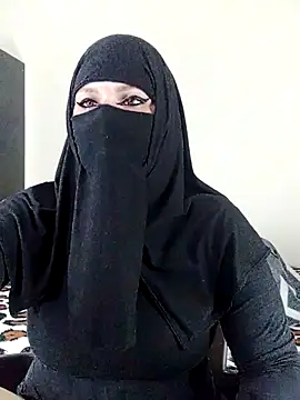 evelyn  salah online show from July 2026 08:48:01 PM