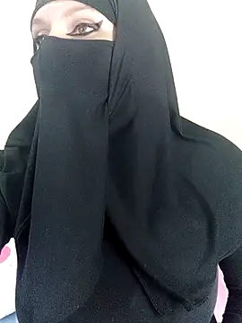 evelyn  salah online show from July 2026 04:08:01 AM