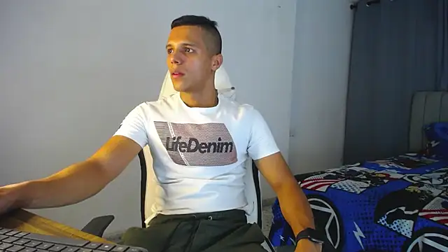 DavidAngell7 online show from December 2024 04:36:02 AM