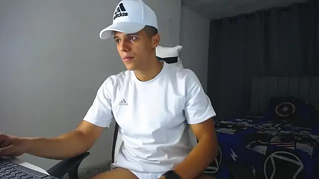 DavidAngell7 online show from February 2025 01:04:02 AM