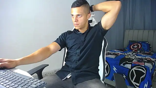 DavidAngell7 online show from March 2025 01:00:01 AM