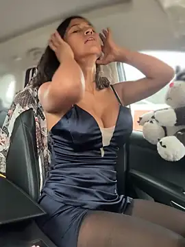 sexi noemi online show from October 2025 02:10:01 PM