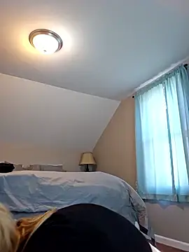 AmethystFoxx online show from March 2025 05:18:01 PM