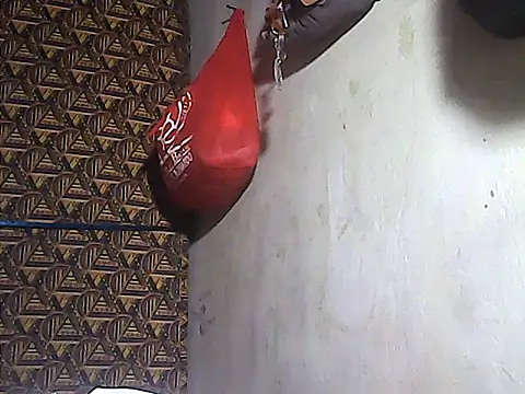 sweetsosie18 online show from May 2026 09:37:01 AM