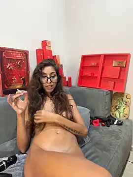 amanilouve online show from March 2025 01:23:02 PM