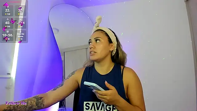 Snapshot of SussiVega chatting on September 2025 06:00:01 PM SussiVega online show from September 2025 06:00:01 PM