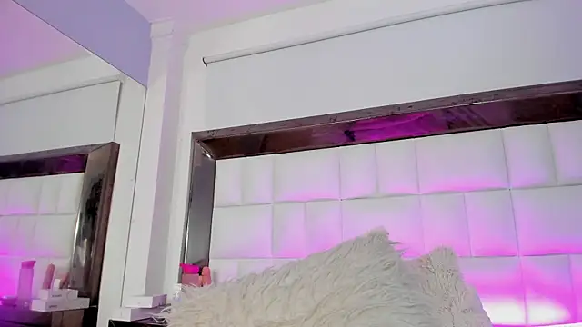 MiaConte online show from December 2024 01:26:02 AM