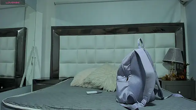 MiaConte online show from December 2024 07:51:01 PM