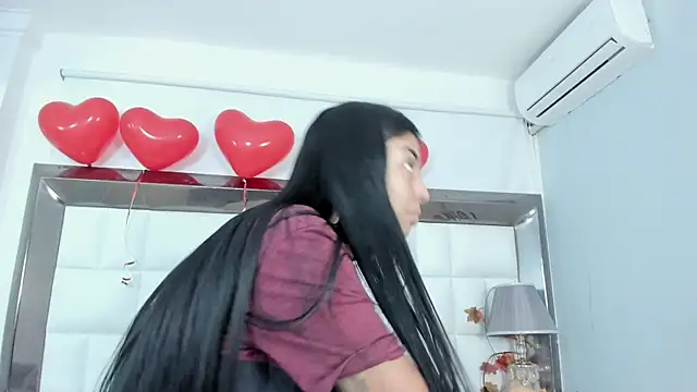 MiaConte online show from February 2025 07:21:01 PM