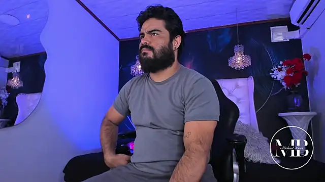 MichaelBear  online show from February 2026 01:44:02 PM