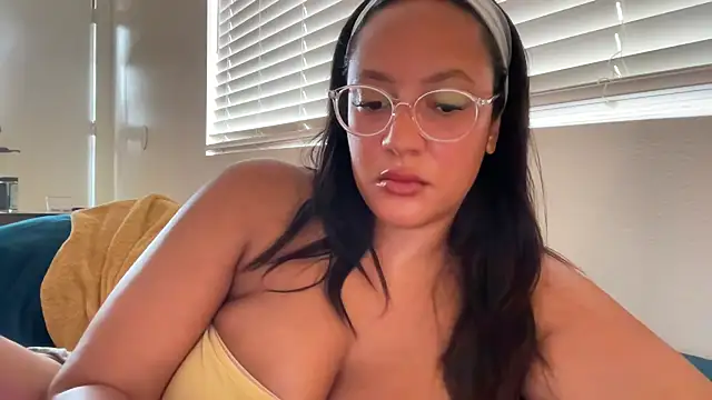 dreamyriri online show from July 2026 04:16:02 PM
