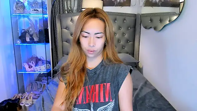 reighnempress online show from September 2025 02:11:02 AM