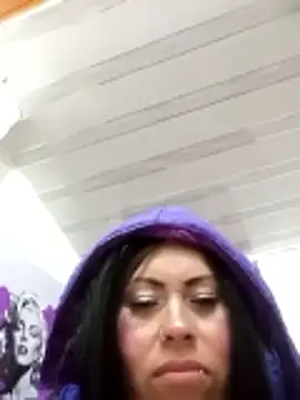 Tania mature online show from March 2026 06:40:01 PM