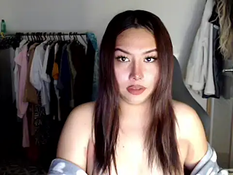 Snapshot of urqueendominant chatting on February 2025 01:13:02 AM urqueendominant online show from February 2025 01:13:02 AM