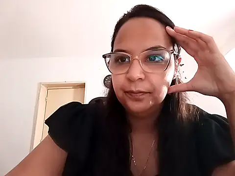 Snapshot of Andra4you chatting on May 2026 06:30:01 AM Andra4you online show from May 2026 06:30:01 AM