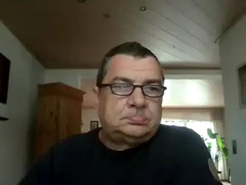 Nobbie444 online show from June 2026 07:42:02 AM