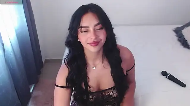 Snapshot of Melaniie01 chatting on February 2026 09:42:01 PM Melaniie01 online show from February 2026 09:42:01 PM