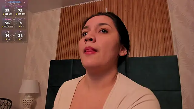 Kareena chopra online show from November 2025 12:45:02 PM